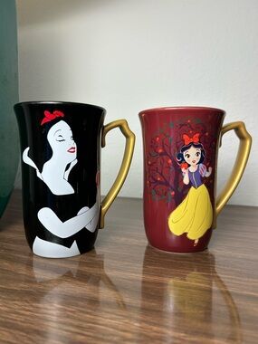 Disney’s Art of Snow White 2017 collector’s mug set of 2